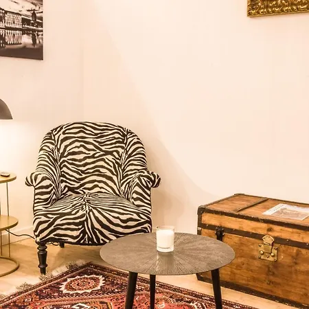 Appartement Le Petit Carmes - Joli De Caractère